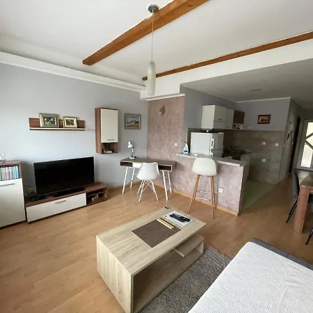 Don Apartment *