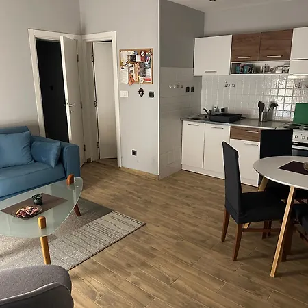 Don Apartment *